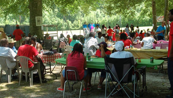 Approximately 300 people attended the Carrsville Community Day. -- MERLE MONAHAN|TIDEWATER NEWS