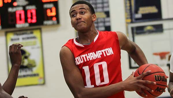 Southampton’s Darius Bell drives in for a layup. -- Cain Madden | Tidewater News