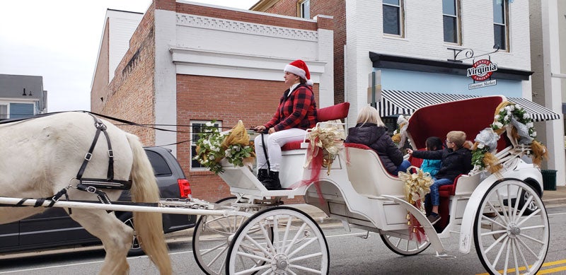 downtown franklin carriage rides